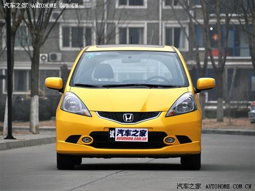 汽車之家 廣汽本田 飛度 1.5 at炫酷運(yùn)動版