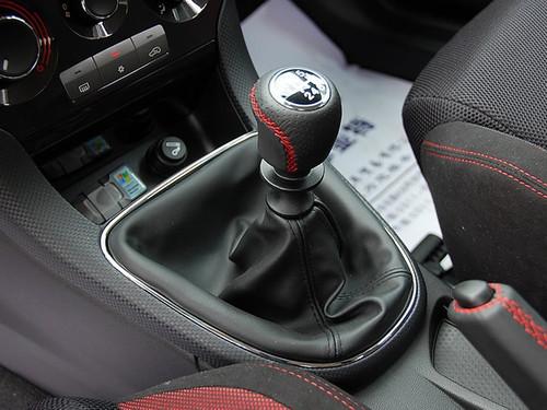 (qing)߀(jng)(j)1.6Lbl(f)(dng)C(j)܇